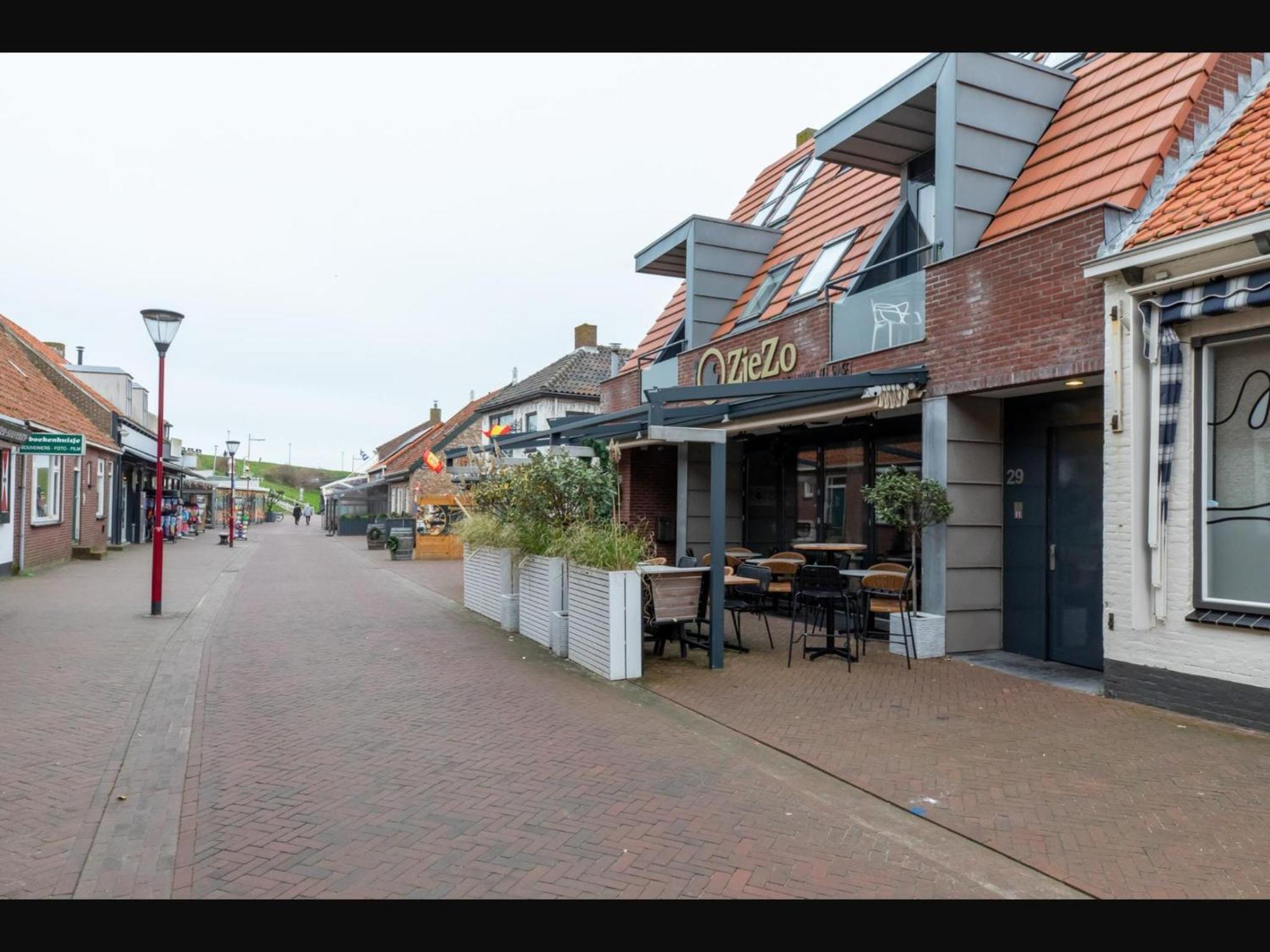 Holiday Home In Zoutelande With Balcony Exterior photo